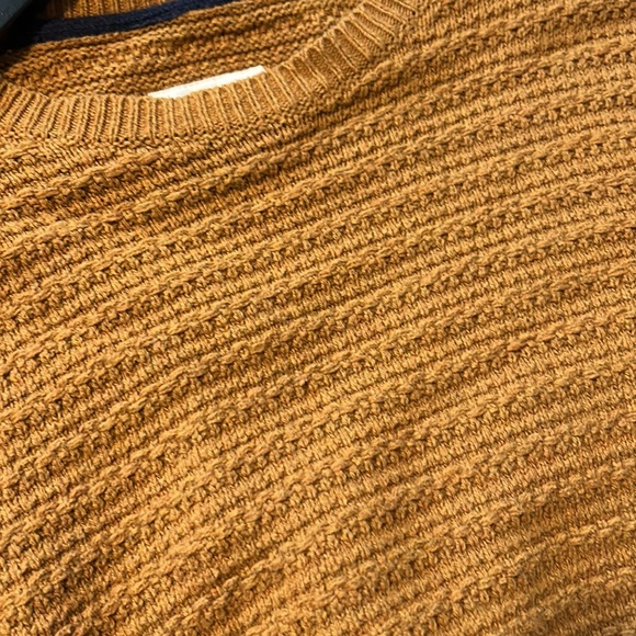 Men’s Fatface mustard knit sweater, medium. - Picture 4 of 4